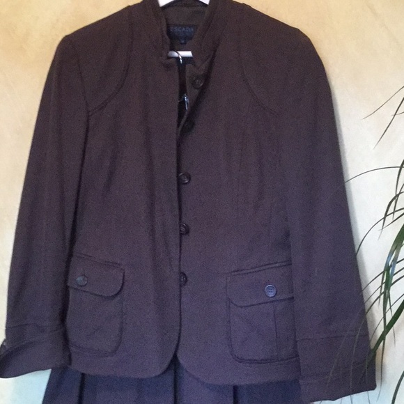 Escada wide leg pants/skirt suit - Picture 2 of 15